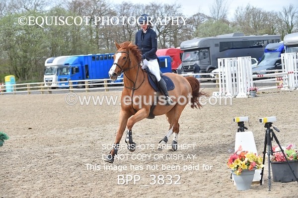 BPP_3832 - CLASS 3 Senior Discovery/ 1m Open