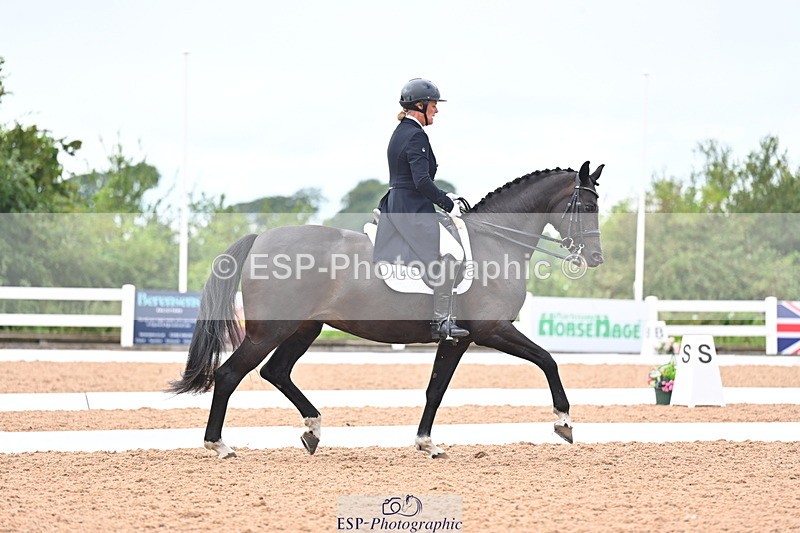 240815A-150714-02210 - 146-Charlie.Morgan-Jasmijn