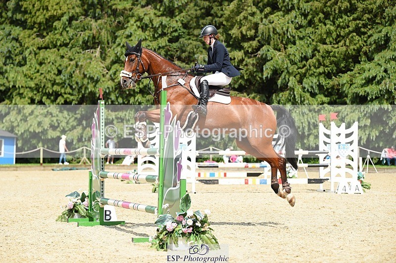 230528-144148-18716 - 108-LYJADOR-Clementine_Crosthwaite_Eyre-SUNTrotUp+SJ