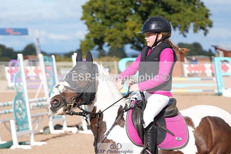 250921-095732-02063 - Cls 4 Pony British Novice and 80cm