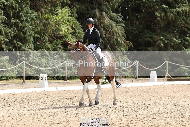 250809A-141437-03928 - 122-Lorraine.MorrisLissyegan.coloured.lady