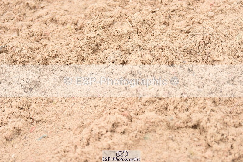 230916A-124930-04933 - Cls 16 National 1.30m