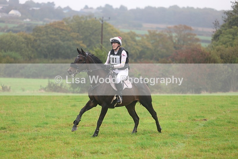 3E7A1070 - Class 2: 70cm: Half Roll Top