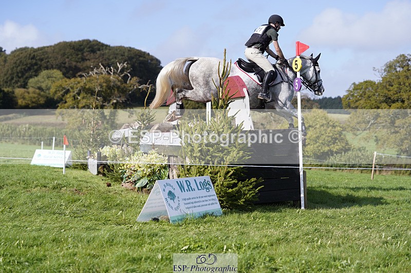 241025-123850-07976 - 121-Tommy.Greengard-EL.PORVENIR.LUIGI