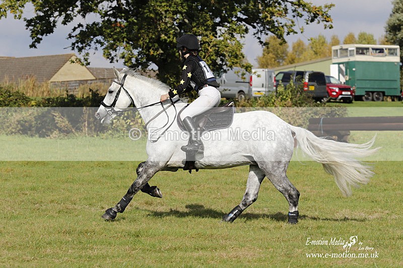  WWHT 171021 3208 - Intermediate (0.90m)  17/10/21