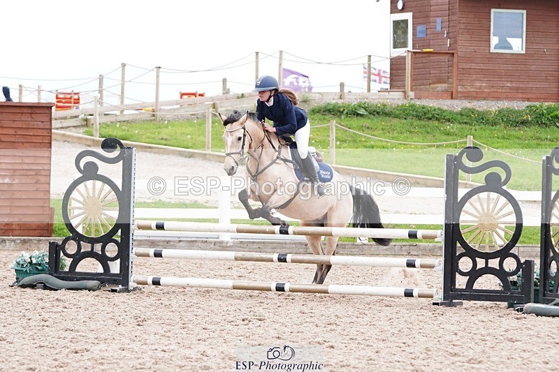 250505-132104-04473 - Cls 23+24 Club and Schools 80cm