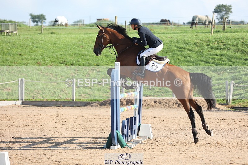 230915A-100348-01401 - Cls 1 Snr Newcomers