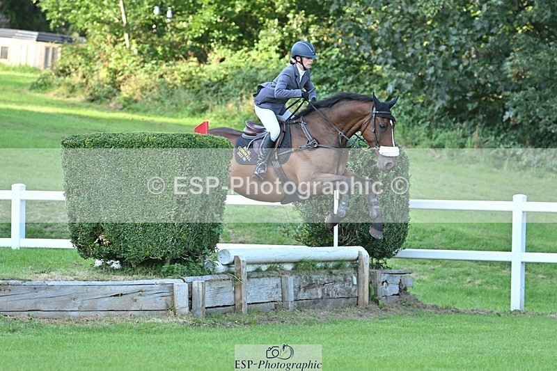 230909-175025-07809 - Cls 14 Snr 1m Derby