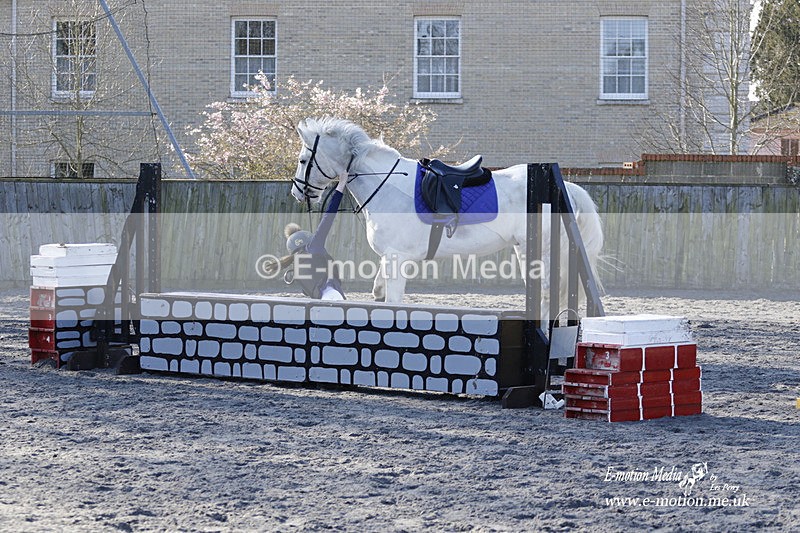 _EST0109 - Bourne Valley Riding Club Winter Showjumping 27/03/22