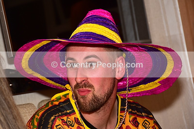 LEE-471 - Lee's 30th