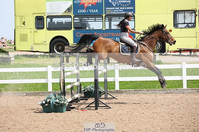 240510A-142138-07605 - Cls 17 1.05m National Am Quali