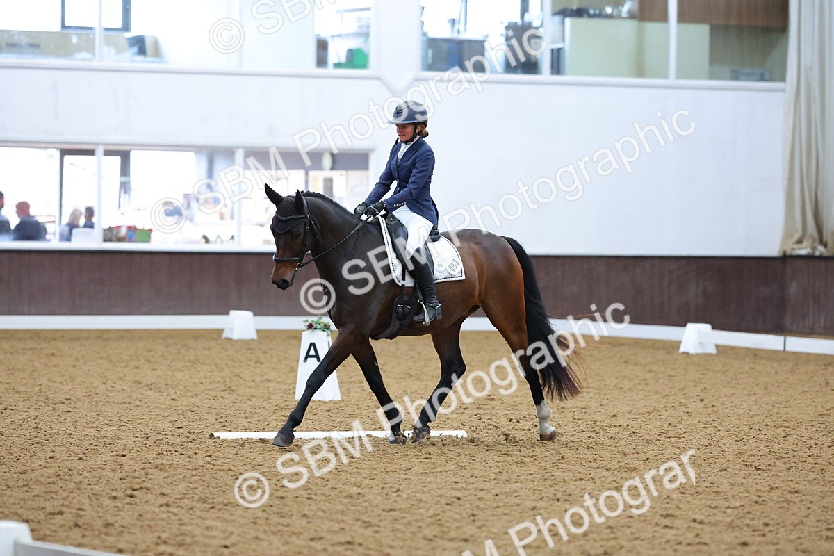 SBM_000594 - Class 2 - Intro 3 - Championship 9.54-10.50