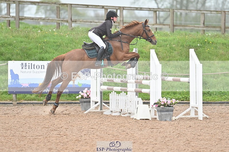 240505A-124825-05186 - Cls 4 Blue Chip Pony Newcomers & 1m Open