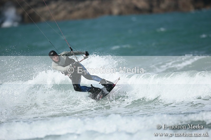 KS 020413-112 - Kite Surfing