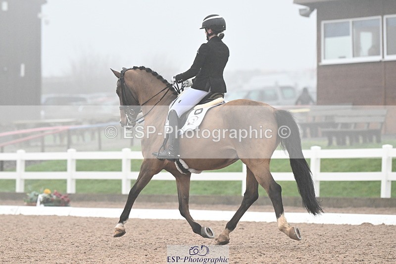 240217A-145941-03781 - 117-Jessie.Kirby-As.Well.de.la.Roche.CMF