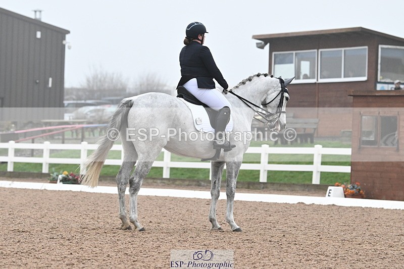 240217A-120521-02526 - 179-Sophie.Gregory-Lady.Lucydale