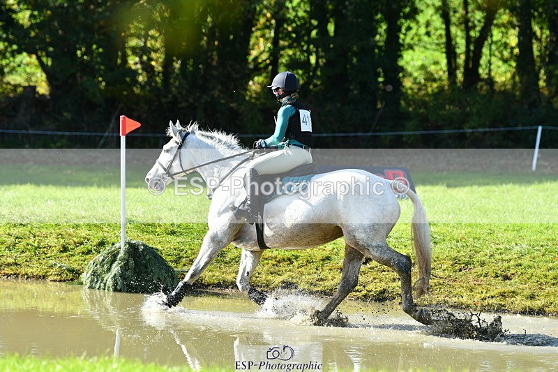 251025A-121941-19635 - F-415-Tara.Leddy