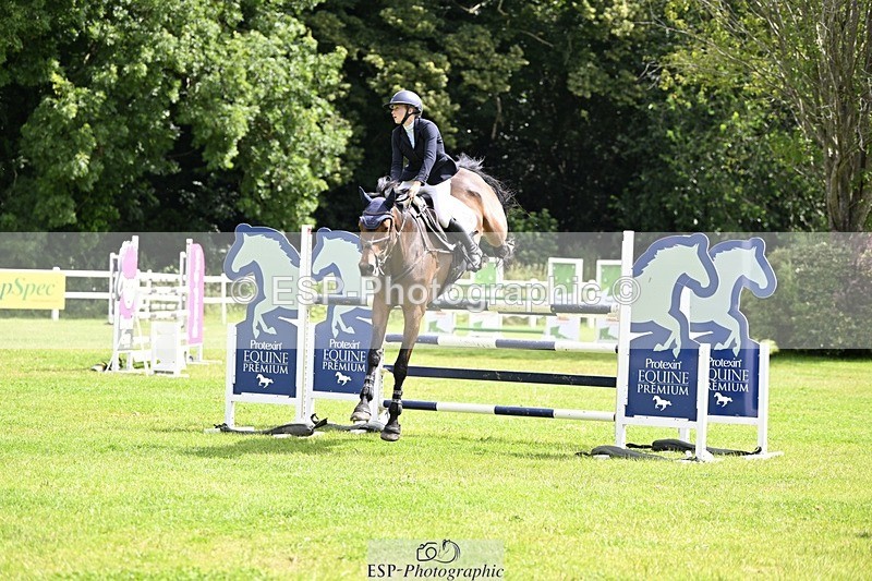 240711-113437-26662 - Cls 117 HOYS Grade C Quali 1.35m