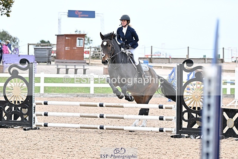 251015-100604-00024 - Clear Round