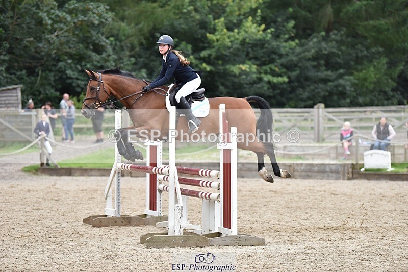 240802-120602-02890 - 1m Round 1