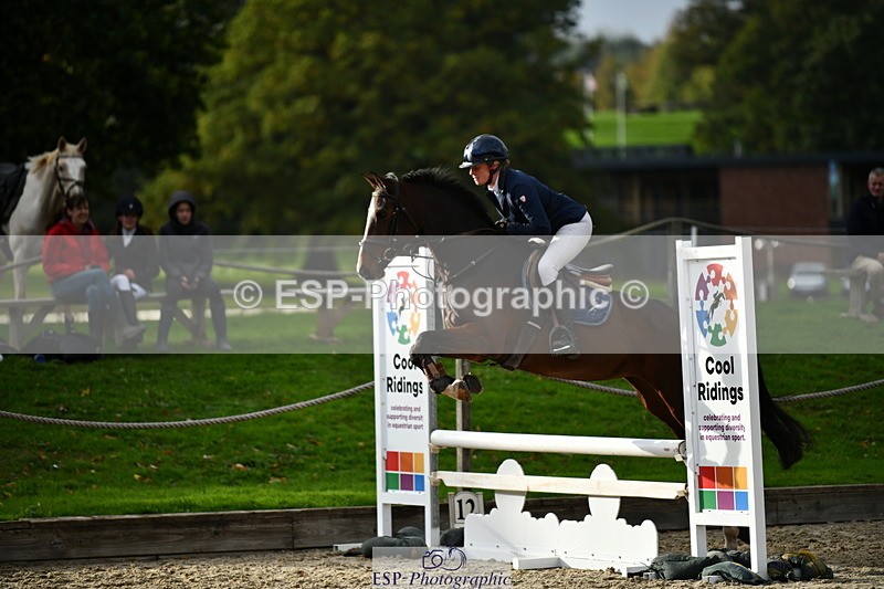 251004A-165112-02245 - Classes 10 & 11 80cm