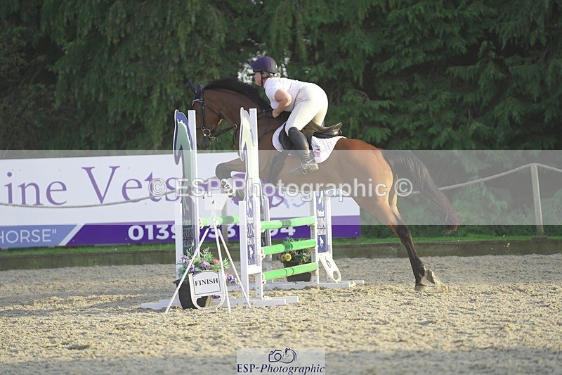 230909-184032-08358 - Cls 21 Club 90cm