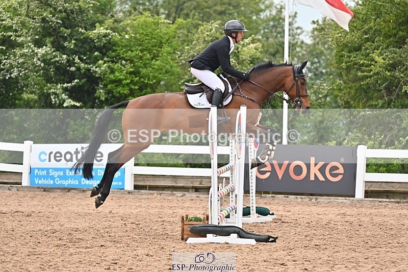 260508-084754-04242 - Cls 17 British Novice and 90cm Open