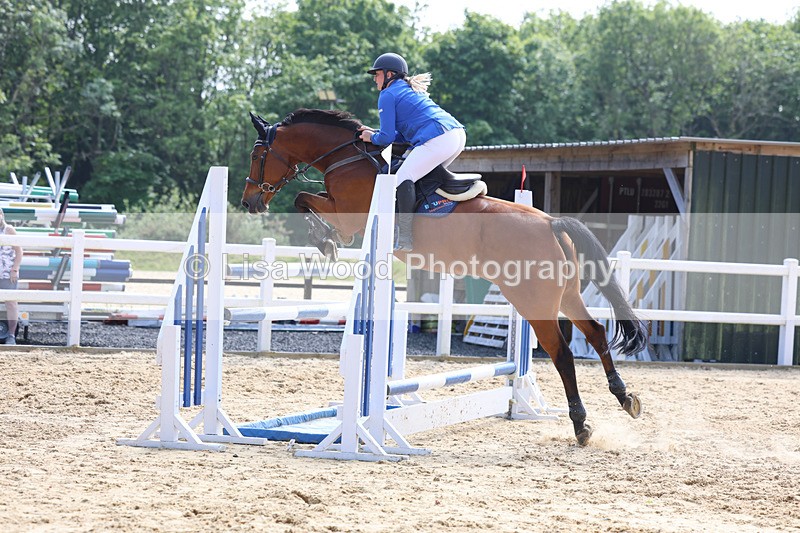 3E7A1262 - Class 14: Senior 1.15m Open