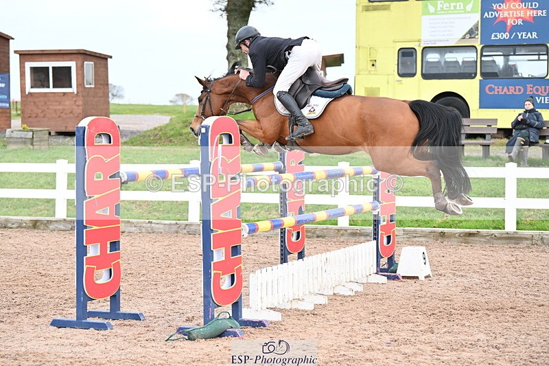 231208A-144727-01212 - Cls 7 National 1.30m & 1.40m