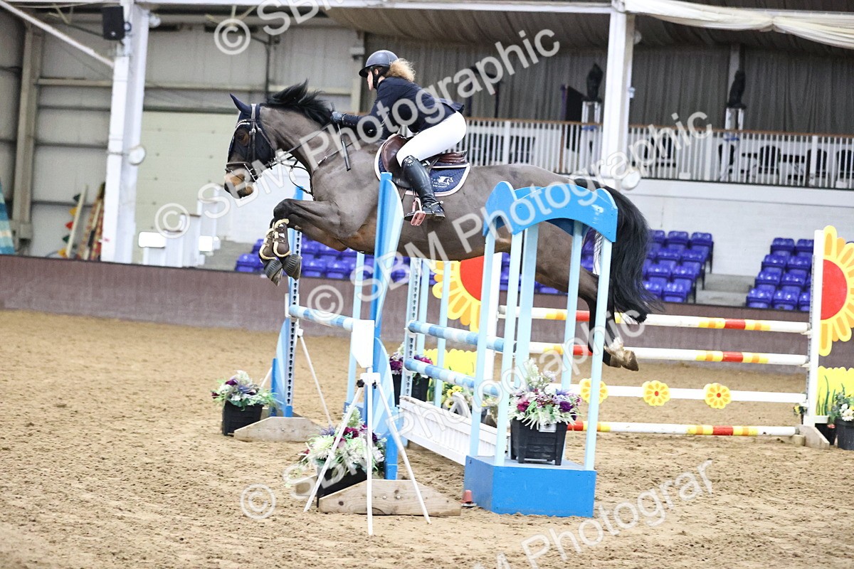 SBM_005555 - Class 17 - Senior Newcomers 1.10m