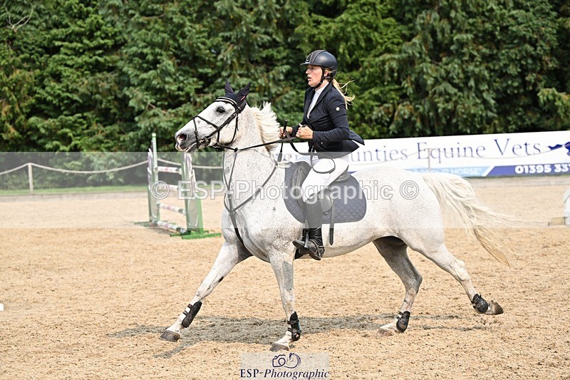 240818-153920-05267 - Cls 12A Snr Foxhunter & 1.20m Open