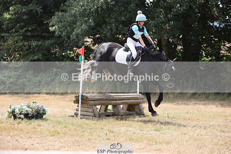 250824A-131124-36936 - 2086-Natalie.Squire-Charcoal