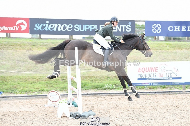 250807-114619-00790 - 1m Round 1