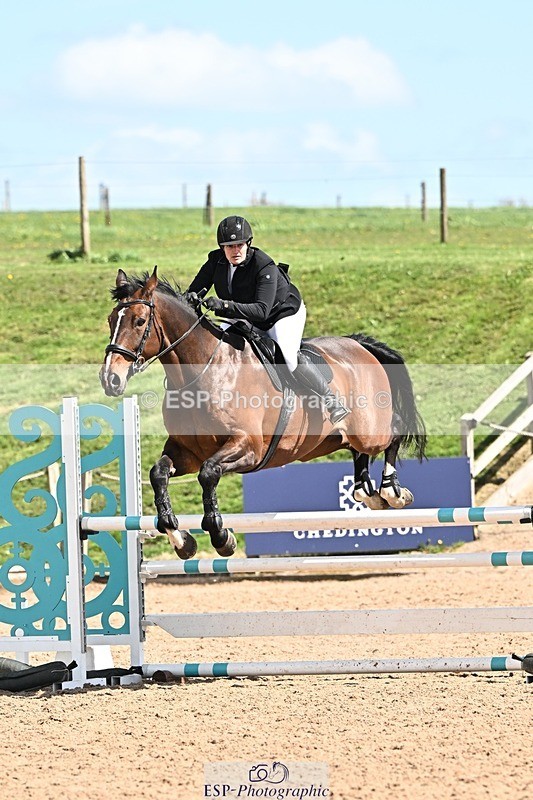 250416-131543-00981 - Cls 4 Newcomers and 1.10m