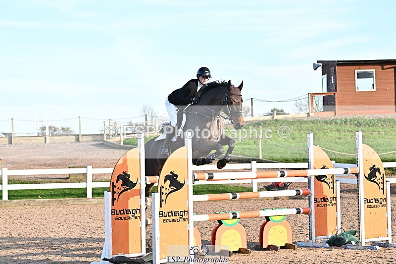 241113A-145359-00953 - Cls 06A&B Nat 1.30m & 1.40m Open