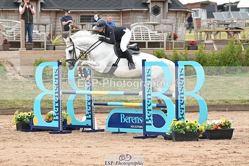 250726-082627-04738 - Cls 13A Senior 1.05m