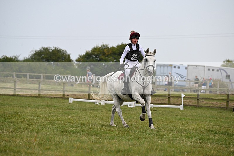 WJ6_3409 - 80cm XC Time 15:45 to 16:02