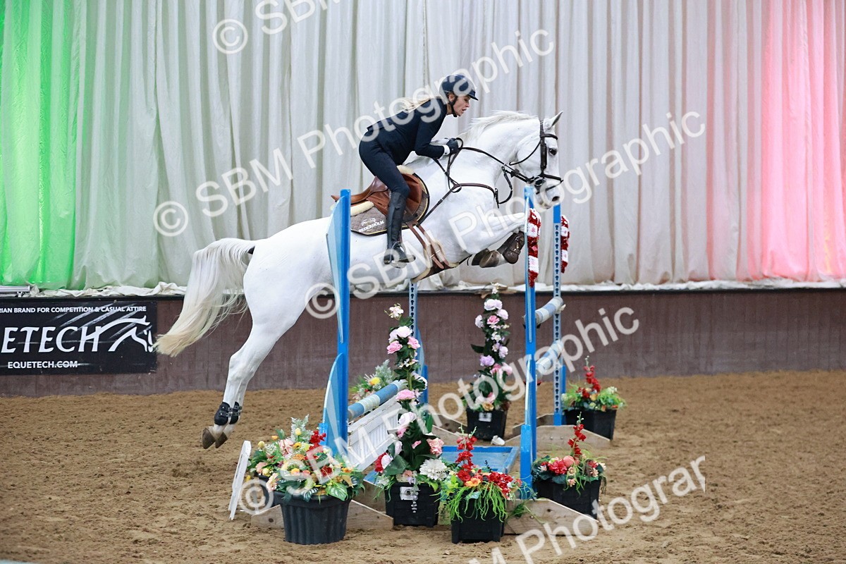 SBM_001275 - Class 5 - Senior Foxhunter 1.20m