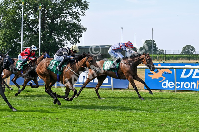 160726-Race 4-Park Lane Penny-4689 - Race 4 15.38pm Don't Miss Summer Family Days @thirskraces Classified Stakes
