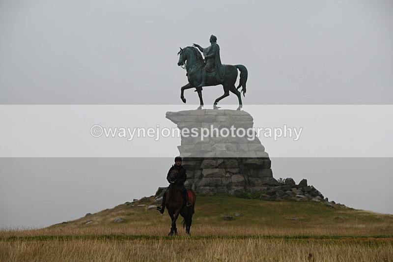 DSC_1168 - Time at Statue 11:54 to 12:12