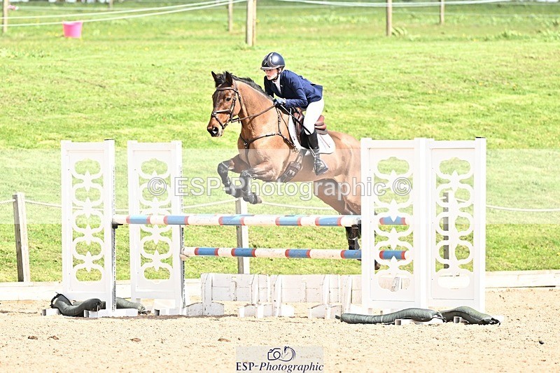 250416-130531-00912 - Cls 4 Newcomers and 1.10m