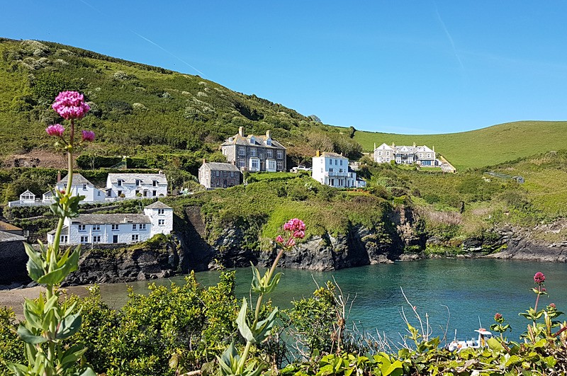 CW20 - Port Isaac ( Portwenn in Doc Martin) - Greetings Cards - Cornwall  and Devon Misc