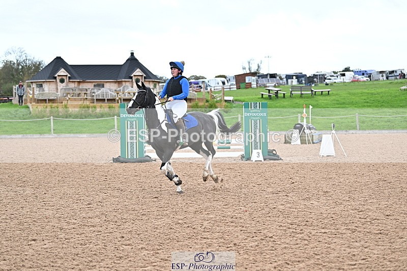 241012A-103705-00322 - 70cm