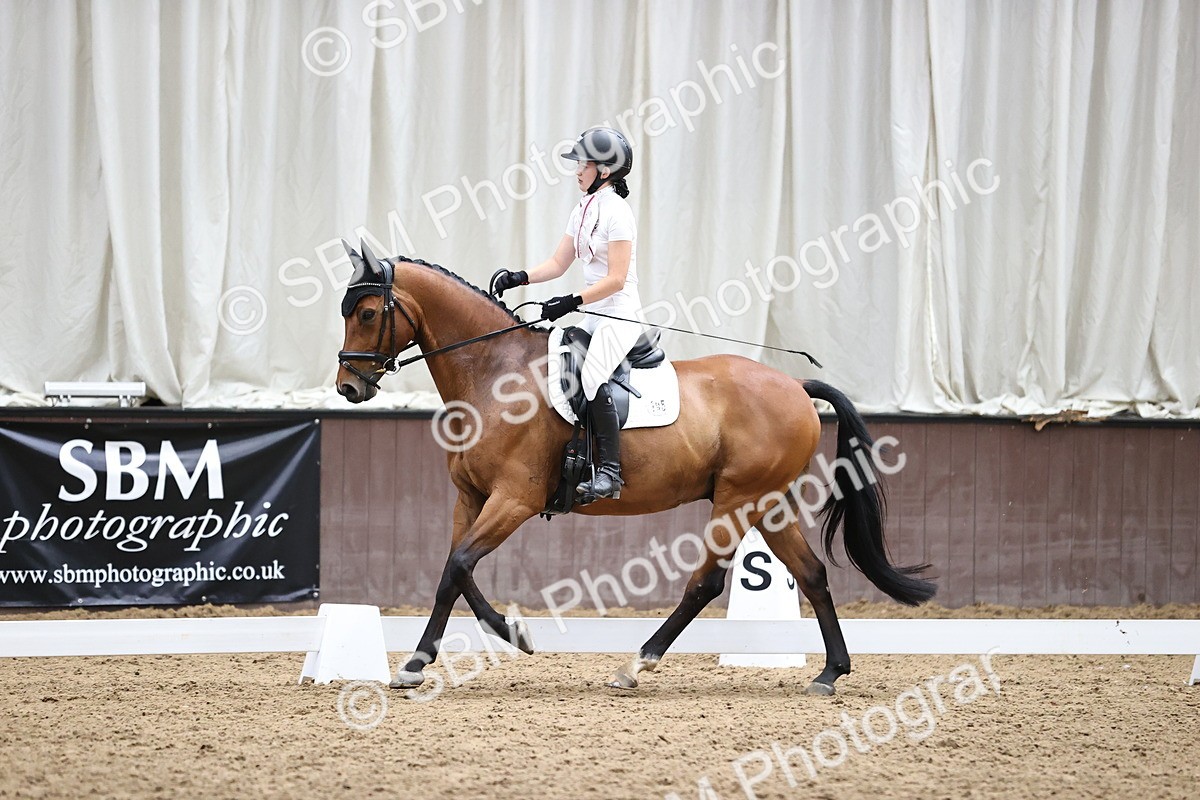 SBM_002474 - Novice 4 - 13.38-14.30