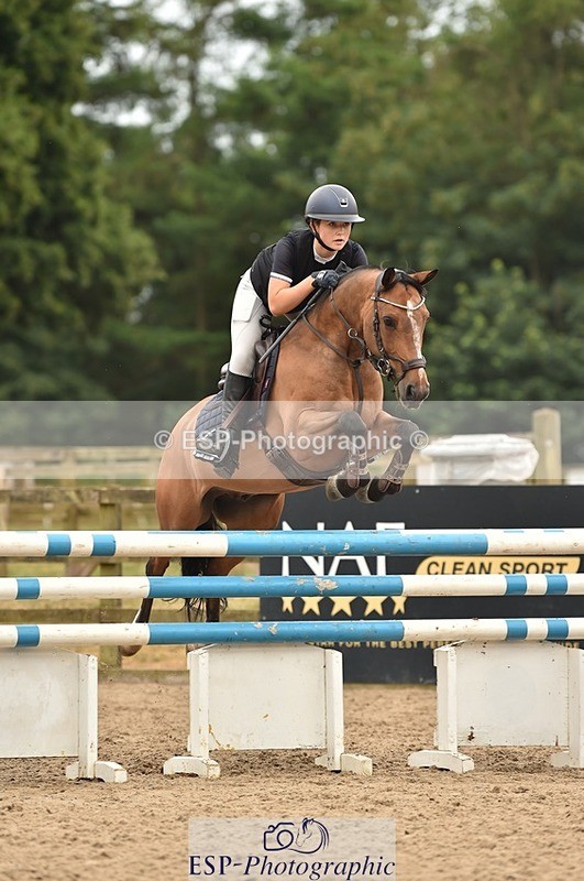 230618-145404-12991 - Cls 25 Pony Foxhunter & 1.10m Open
