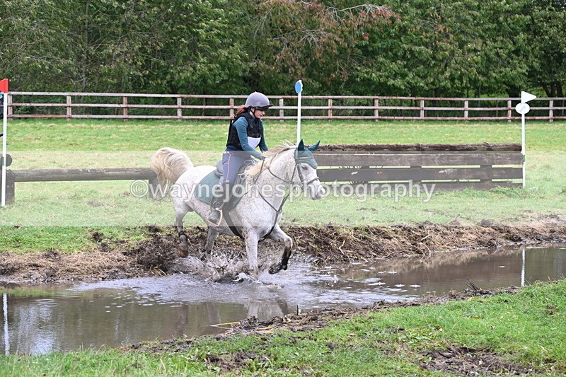 WJ6_6656 - Time at Photographer 13:06 to 13:23