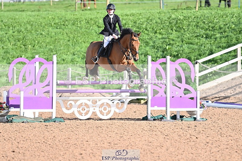 231014A-104521-04204 - Cls 18 Newcomers & 1.10m Open