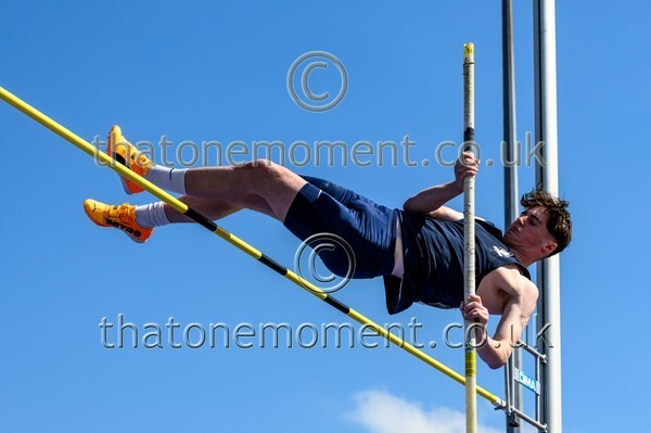 West25Sat-919454 - Field Male