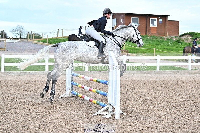 240514A-192601-00580 - 90cm