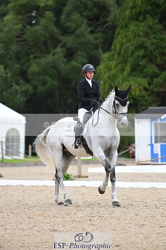 230813-174841-08748 - Cls 14 Medium Silver 16.45 to End